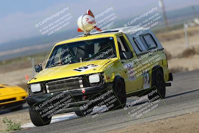 media/Sep-28-2025-24 Hours of Lemons (Sun) [[5dfe0e5f6e]]/9am (Star Mazda)/